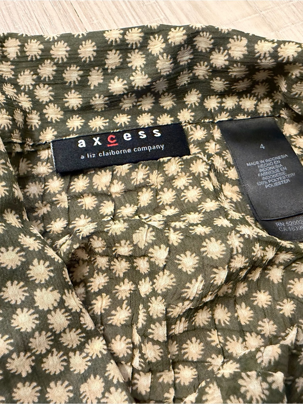 Axcess (Size 4) - Picture 2 of 5